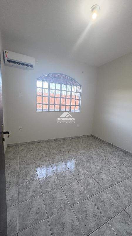 Casa à venda no JK III:
