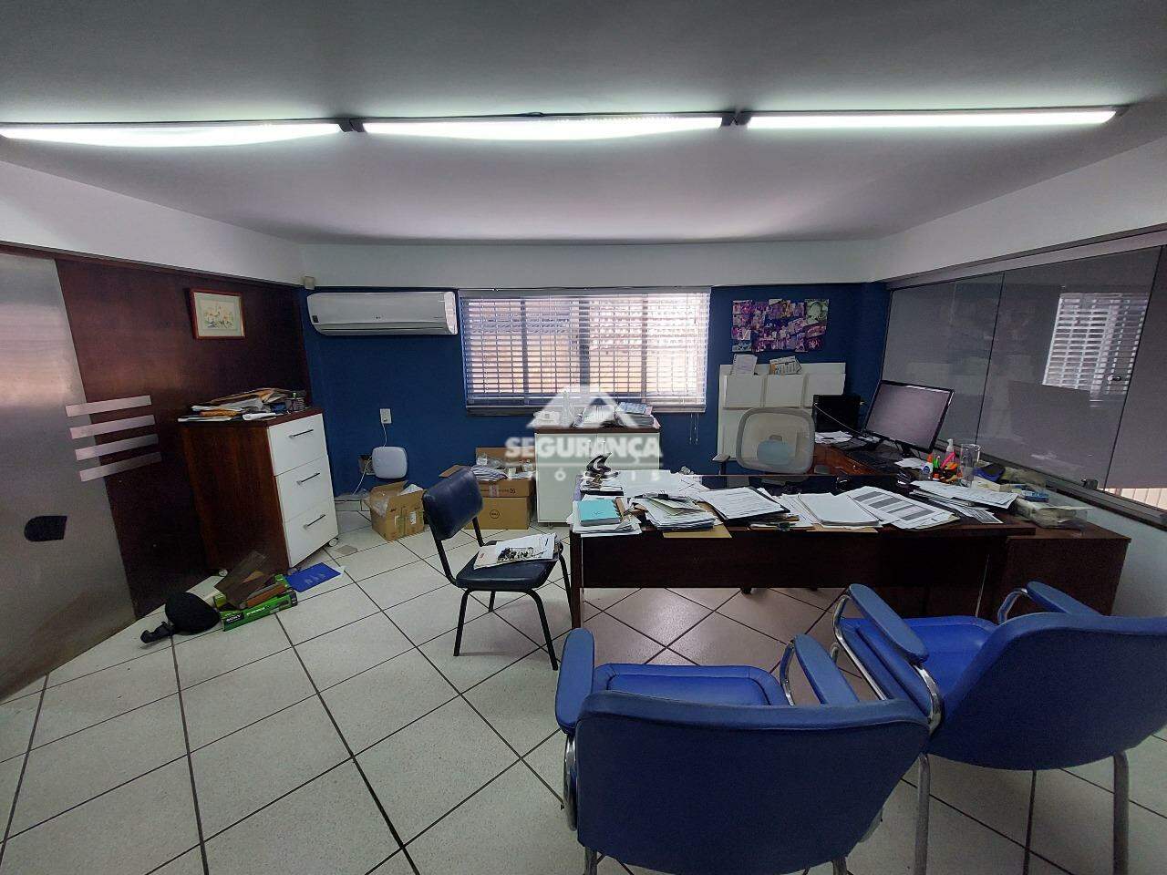 Loja para aluguel no Centro: ESCRITÓRIO (1)
