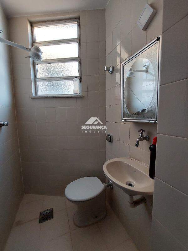 Apartamento para aluguel no Centro: BANHEIRO DA DCE
