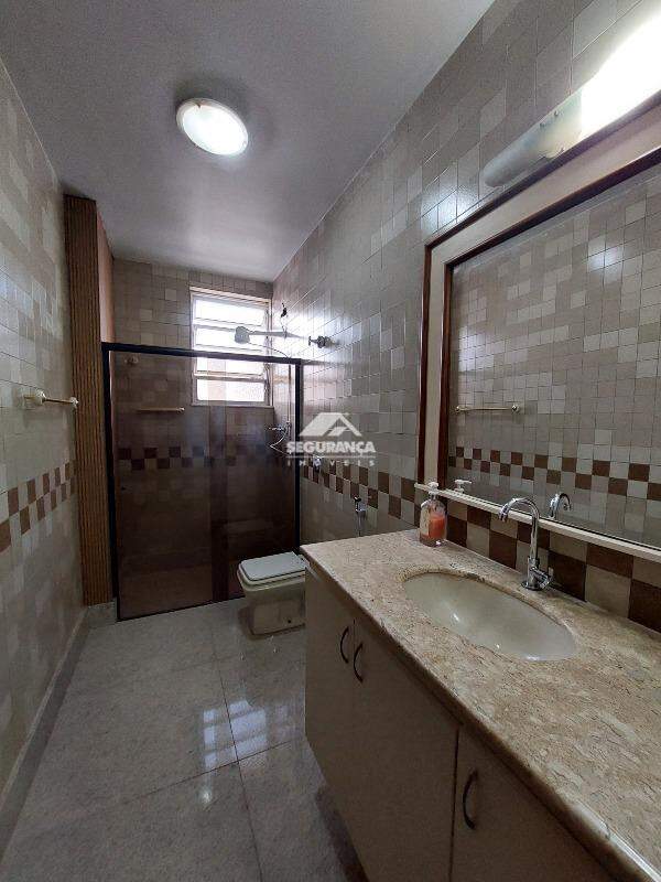 Apartamento para aluguel no Centro: BANHEIRO SOCIAL