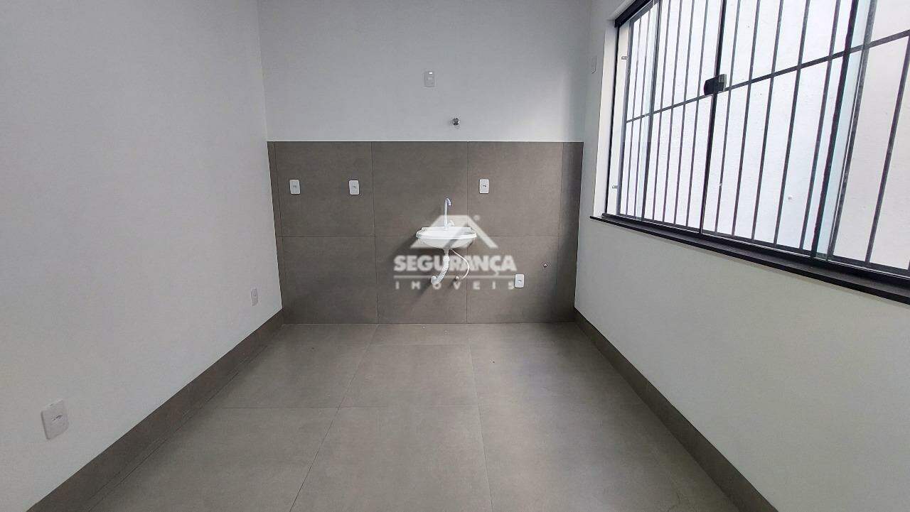 Loja para aluguel no SANTO AGOSTINHO: ÁREA DE SERVIÇO