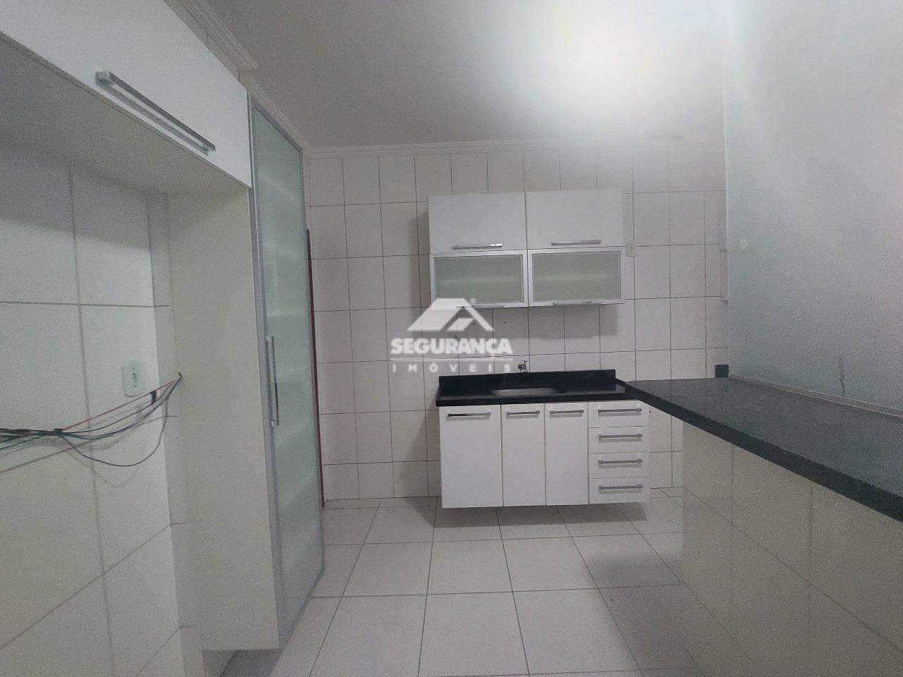 Apartamento à venda no ESPLANADINHA: COZINHA 