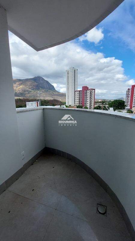 Apartamento para aluguel no Centro: VARANDA SUÍTE