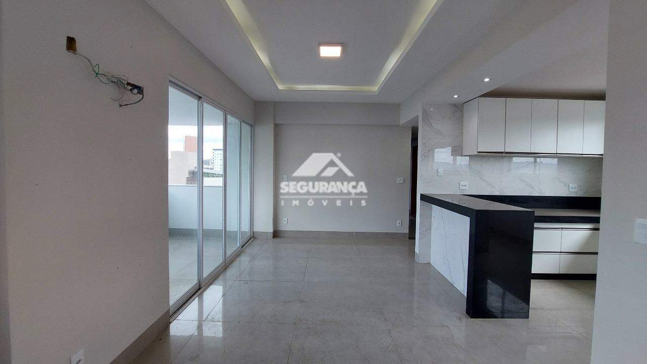 Apartamento para aluguel no Centro: COPA