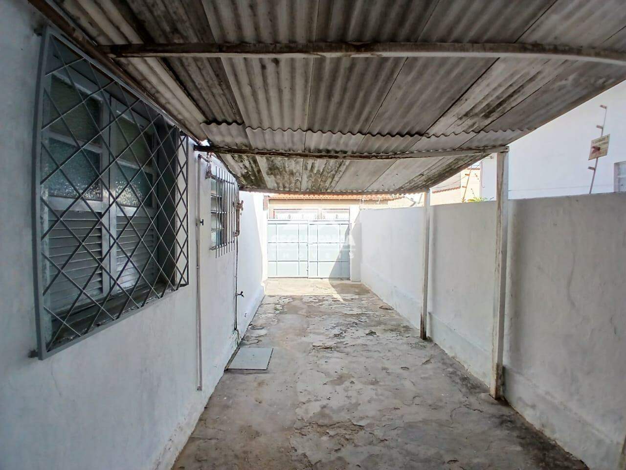 Casa à venda no Centro: GARAGEM 