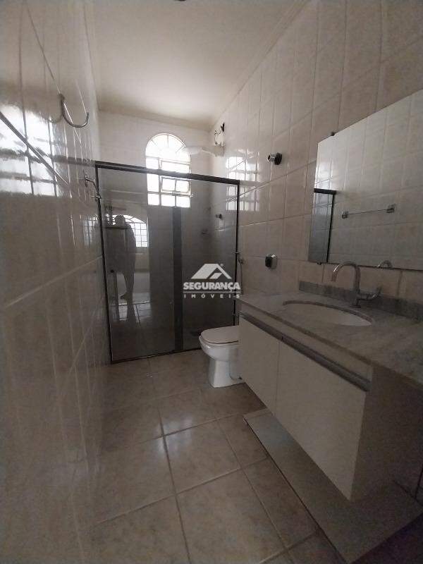 Apartamento para aluguel no GRA DUQUESA: BANHEIRO SUÍTE