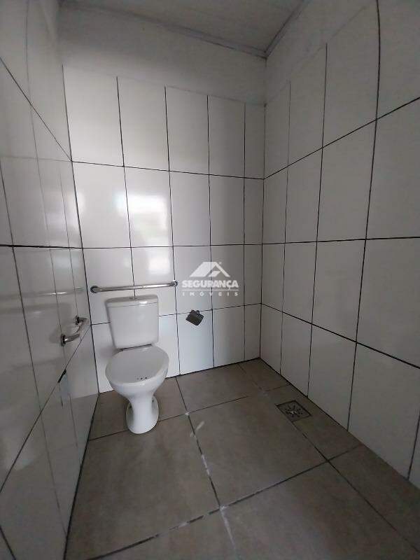 Galpão para aluguel no VILA BRETAS: BANHEIRO (2)