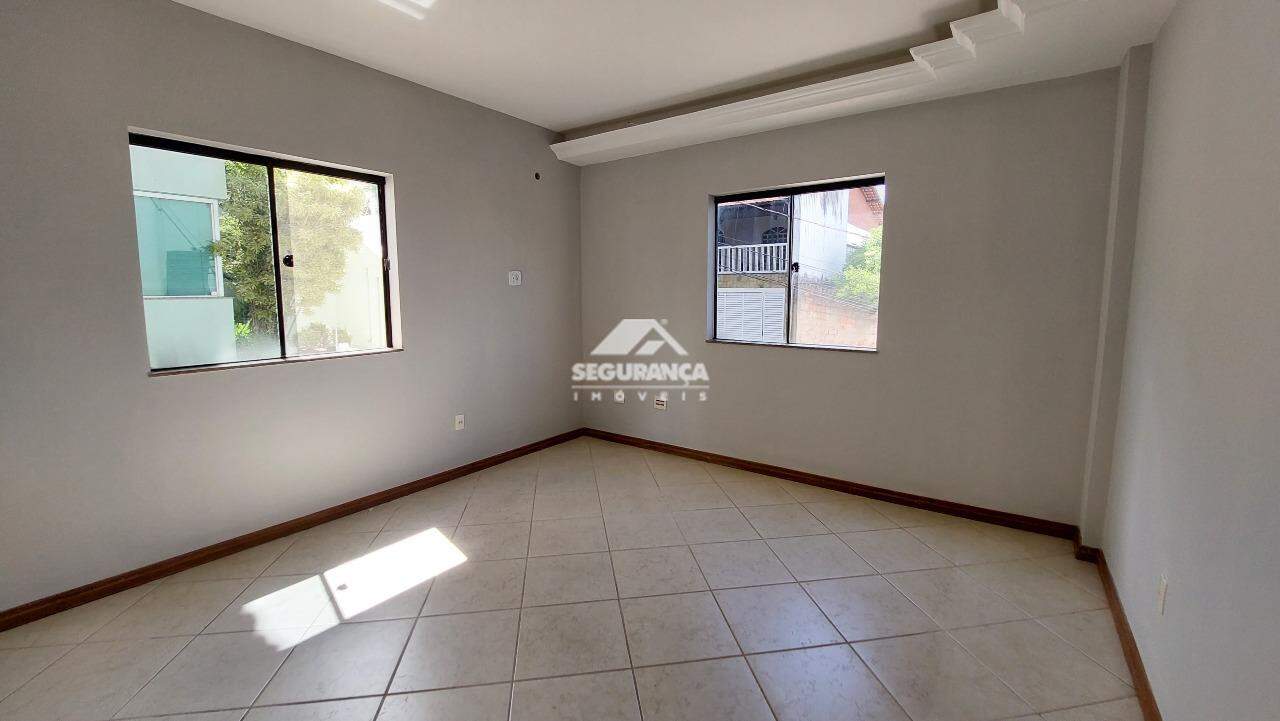 Apartamento à venda no GRA DUQUESA: SUITE