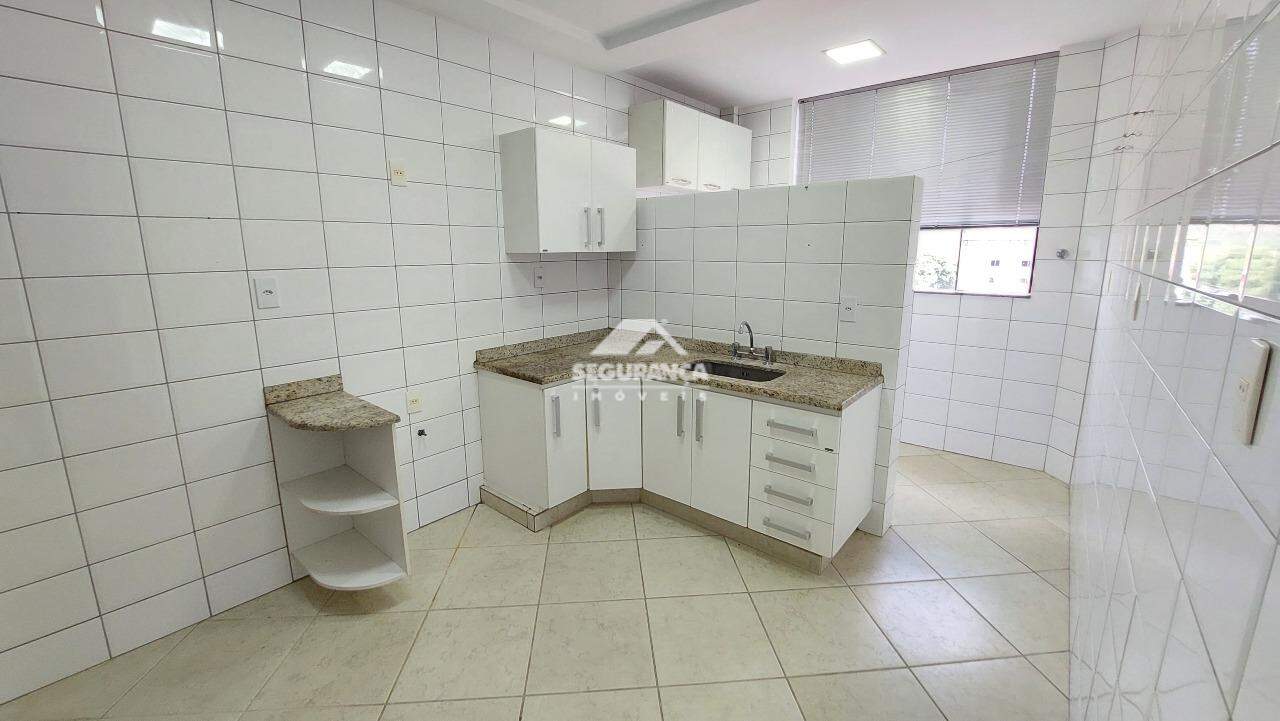 Apartamento à venda no GRA DUQUESA: COZINHA