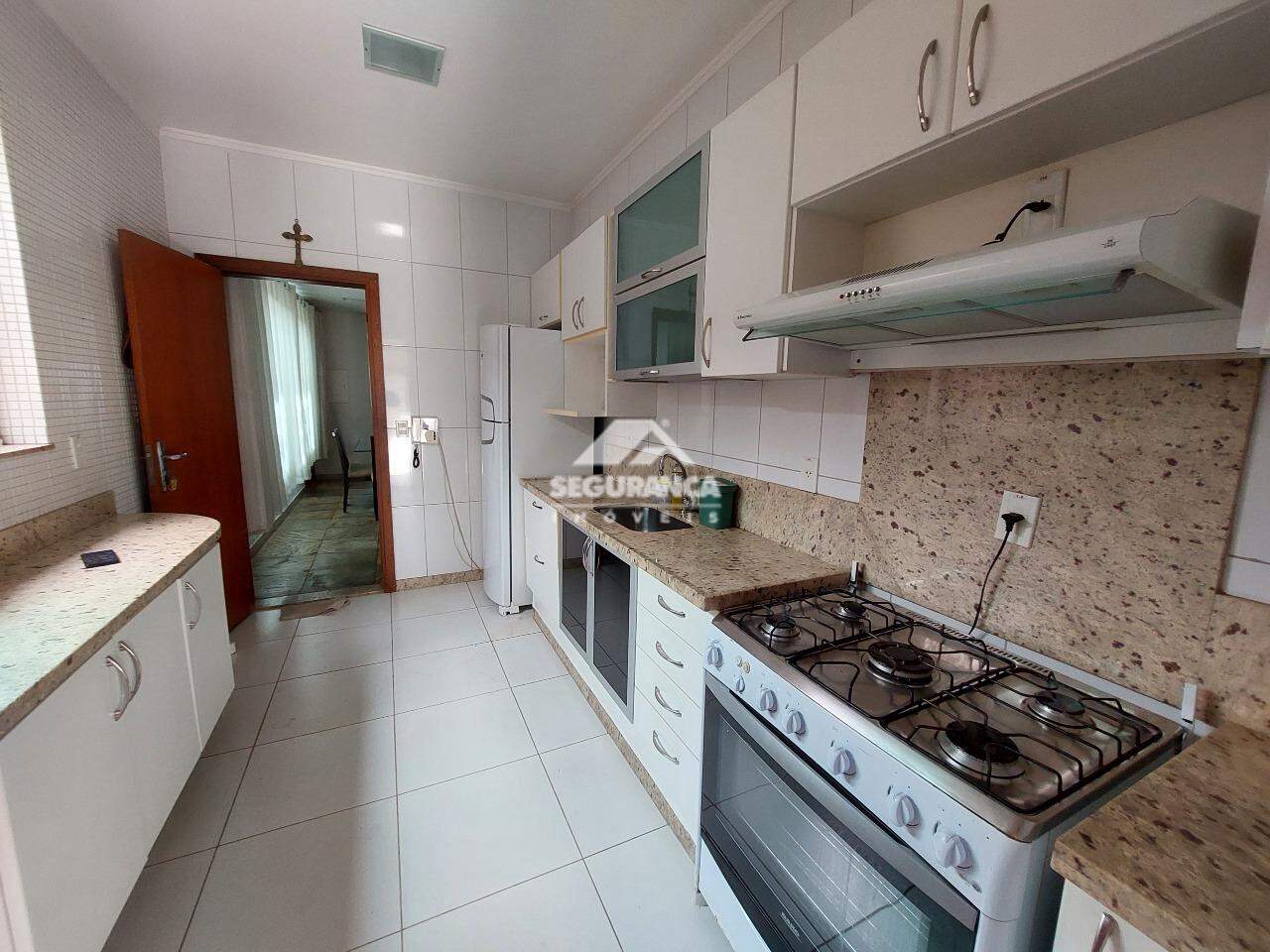 Casa à venda no Ilha dos Araújos: COZINHA