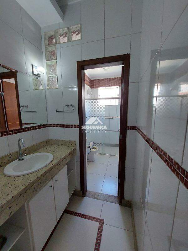 Casa à venda no Ilha dos Araújos: BANHEIRO SOCIAL