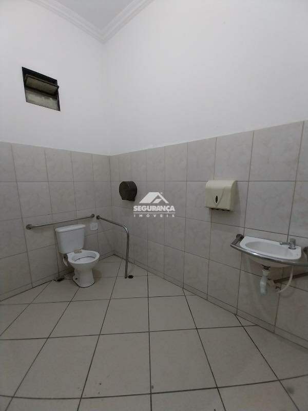 Loja para aluguel no Santa Rita: BANHEIRO (2)