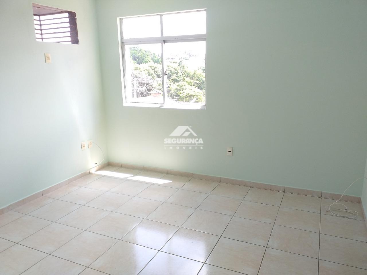 Apartamento à venda no GRA DUQUESA: QUARTO SUITE