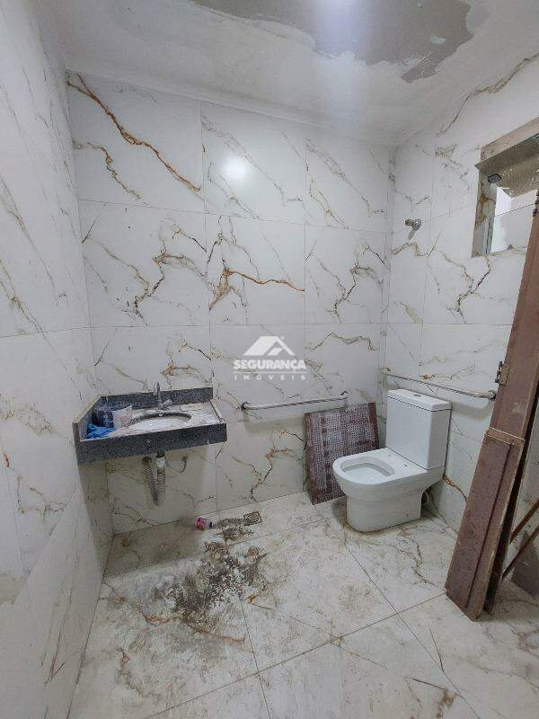 Sala para aluguel no VILA BRETAS: BANHEIRO