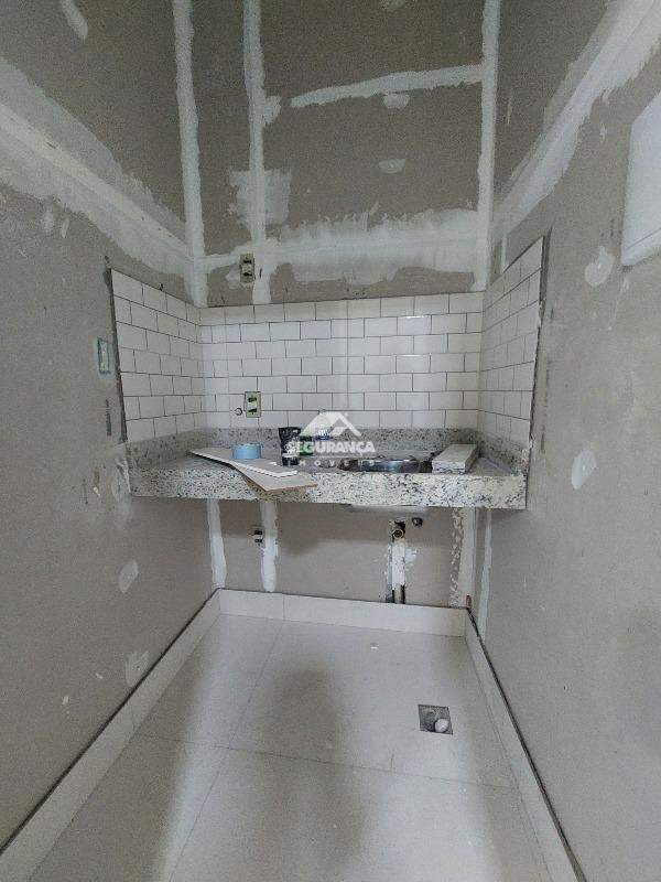 Sala para aluguel no VILA BRETAS: COZINHA