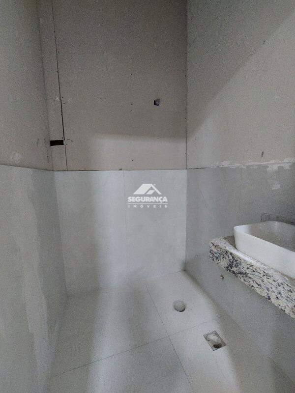 Sala para aluguel no VILA BRETAS: BANHEIRO