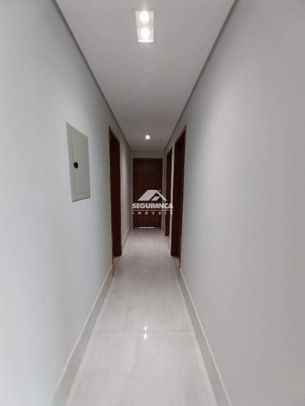 Apartamento para aluguel no Centro: HALL