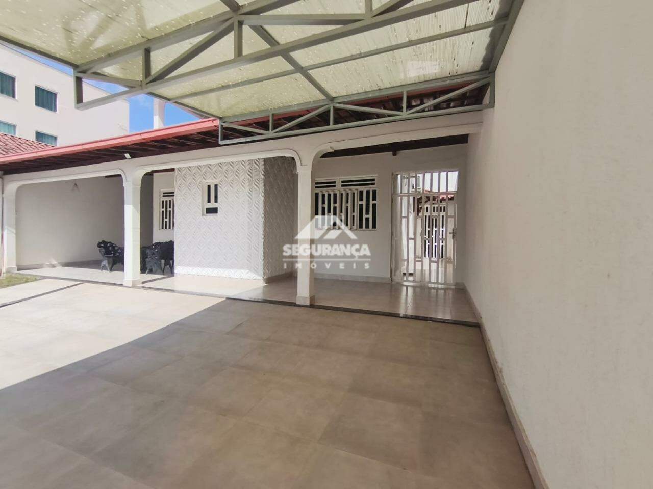 Casa à venda no Lourdes: 