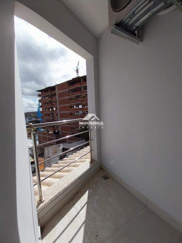 Apartamento para aluguel no SANTO AGOSTINHO: VARANDA