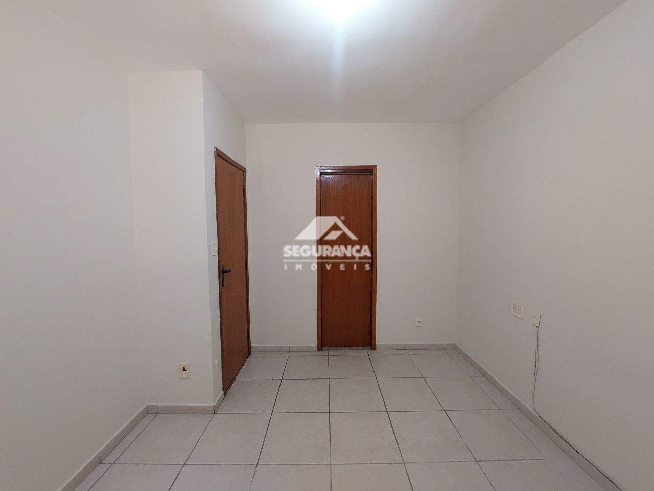 Apartamento à venda no ESPLANADINHA: QUARTO SUÍTE