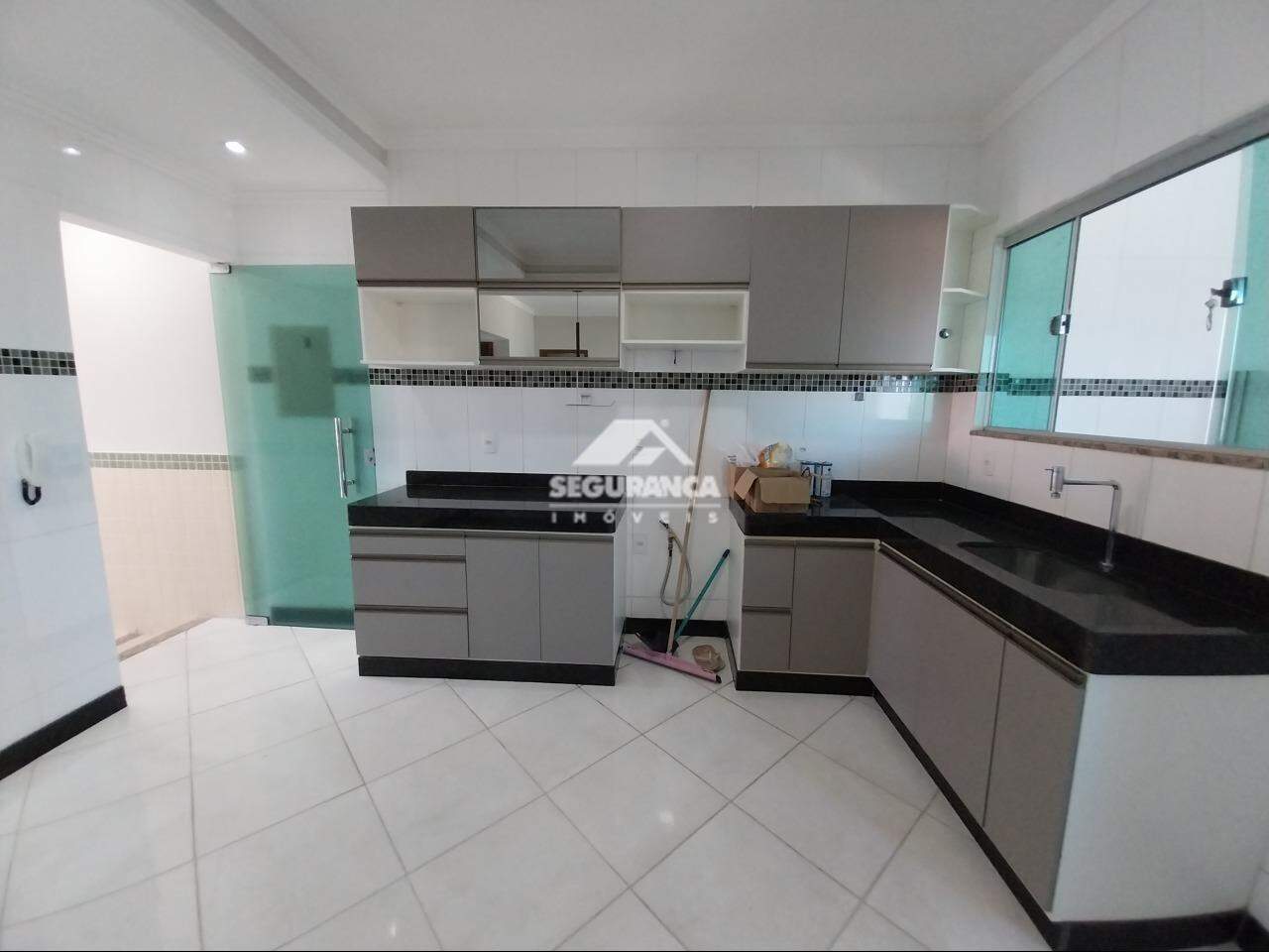 Casa para aluguel no VALE VERDE: COZINHA