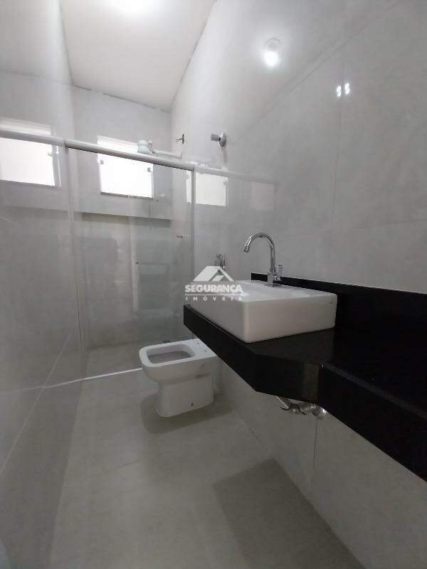 Casa para aluguel no JK : BANHEIRO SOCIAL