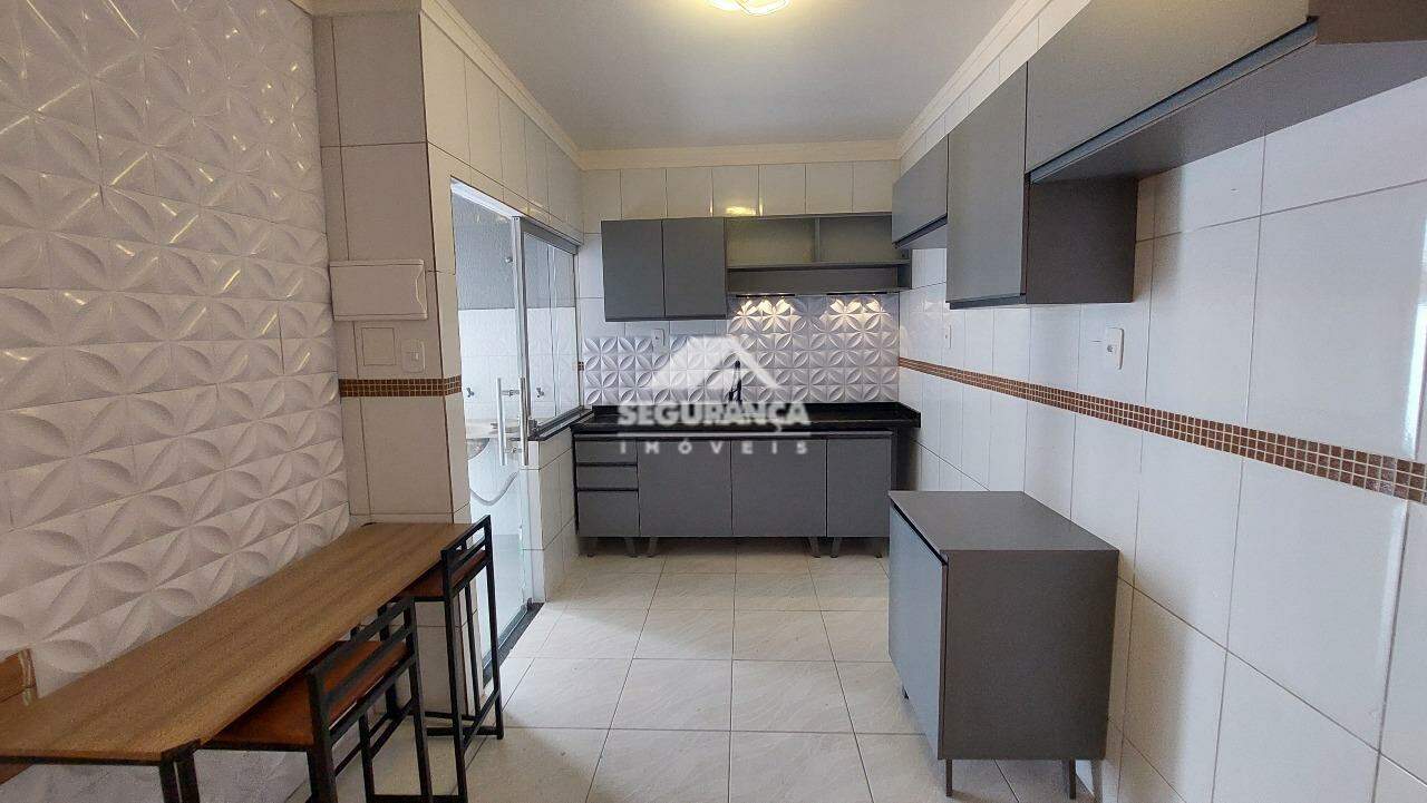 Casa para aluguel no CIDADE JARDIM: COZINHA