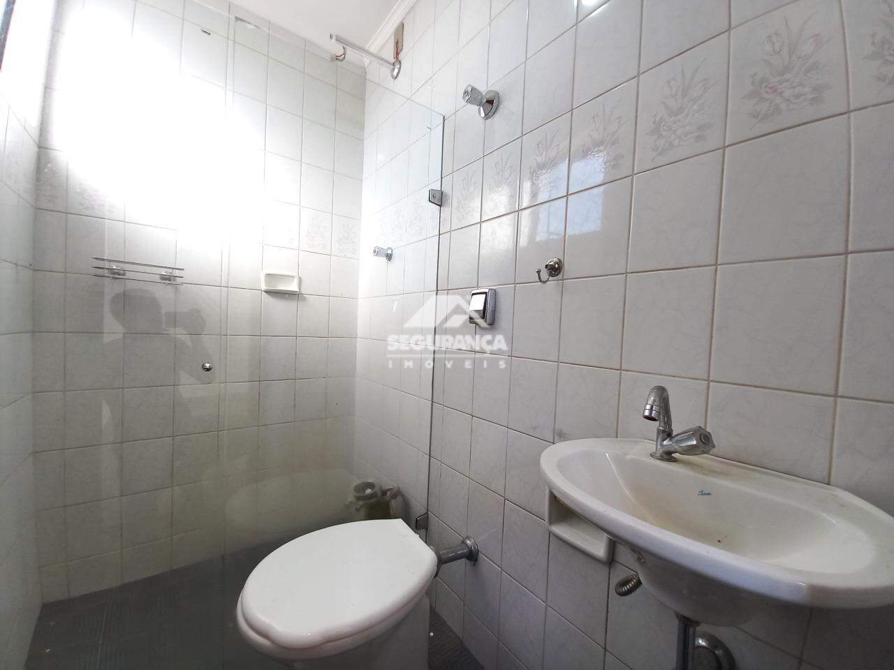 Apartamento à venda no Centro: BANHEIRO DCE