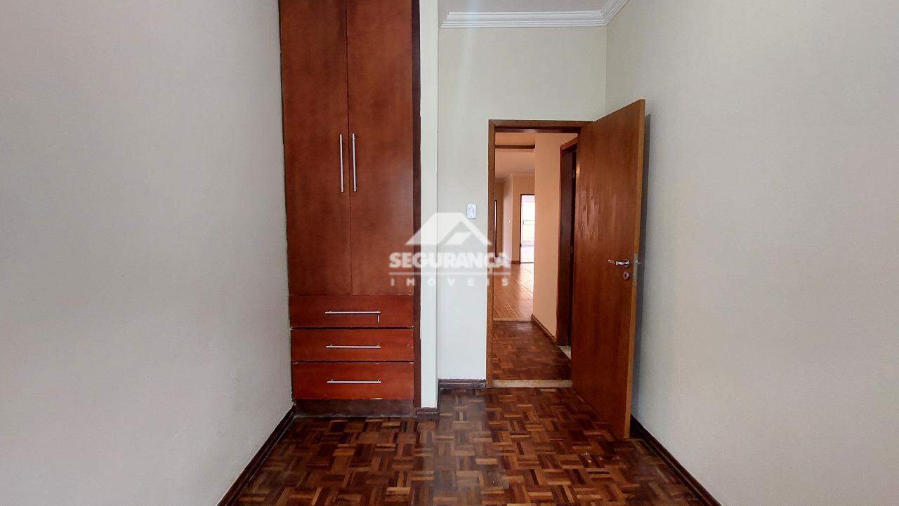 Casa para aluguel no Lourdes: QUARTO (2)