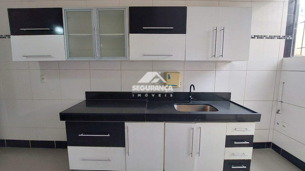 Casa para aluguel no Lourdes: COZINHA