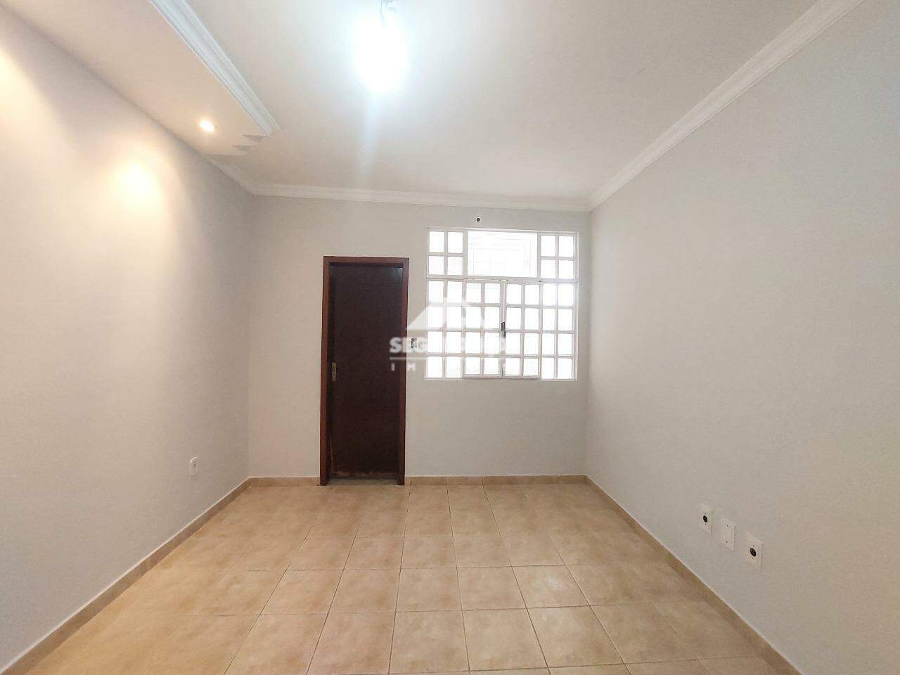 Casa para aluguel no VALE VERDE: SUÍTE