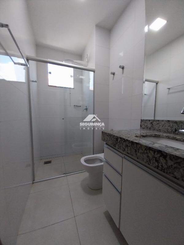 Apartamento para aluguel no Esplanada: BANHEIRO SUÍTE