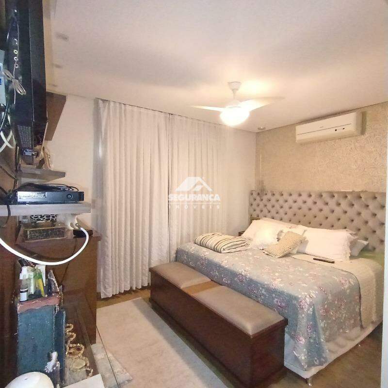 Casa à venda no VILA BRETAS: 