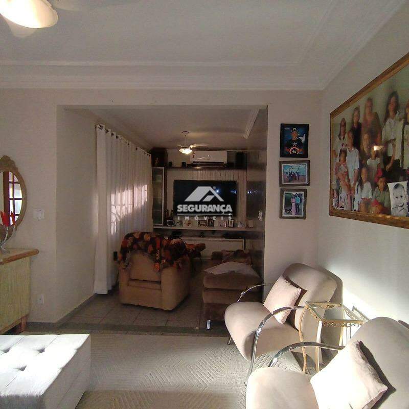 Casa à venda no VILA BRETAS: 