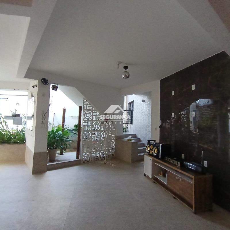 Casa à venda no VILA BRETAS: 
