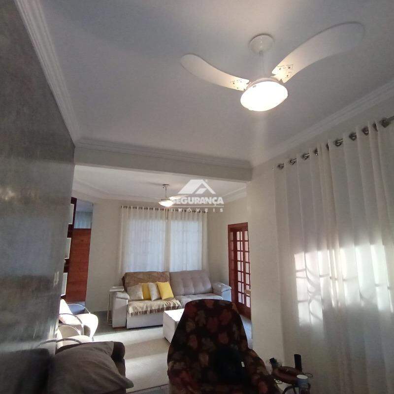 Casa à venda no VILA BRETAS: 