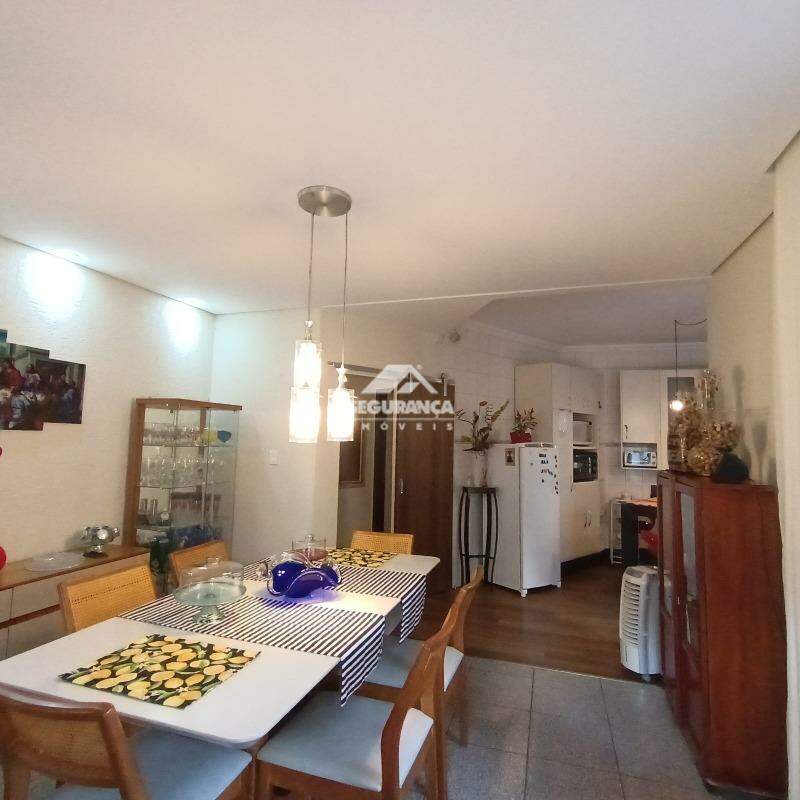 Casa à venda no VILA BRETAS: 