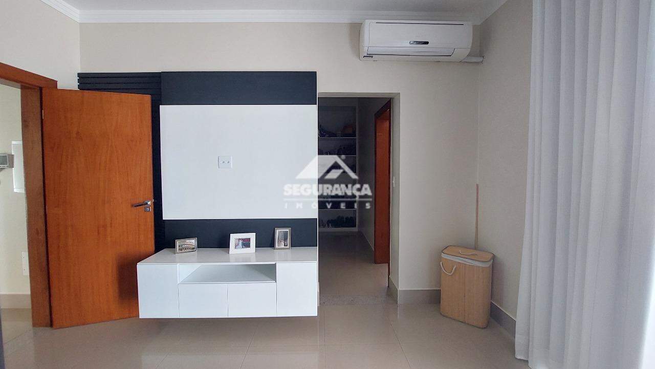 Casa à venda no Ilha dos Araújos: SUÍTE (3)