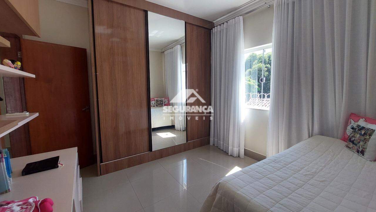 Casa à venda no Ilha dos Araújos: SUÍTE (2)