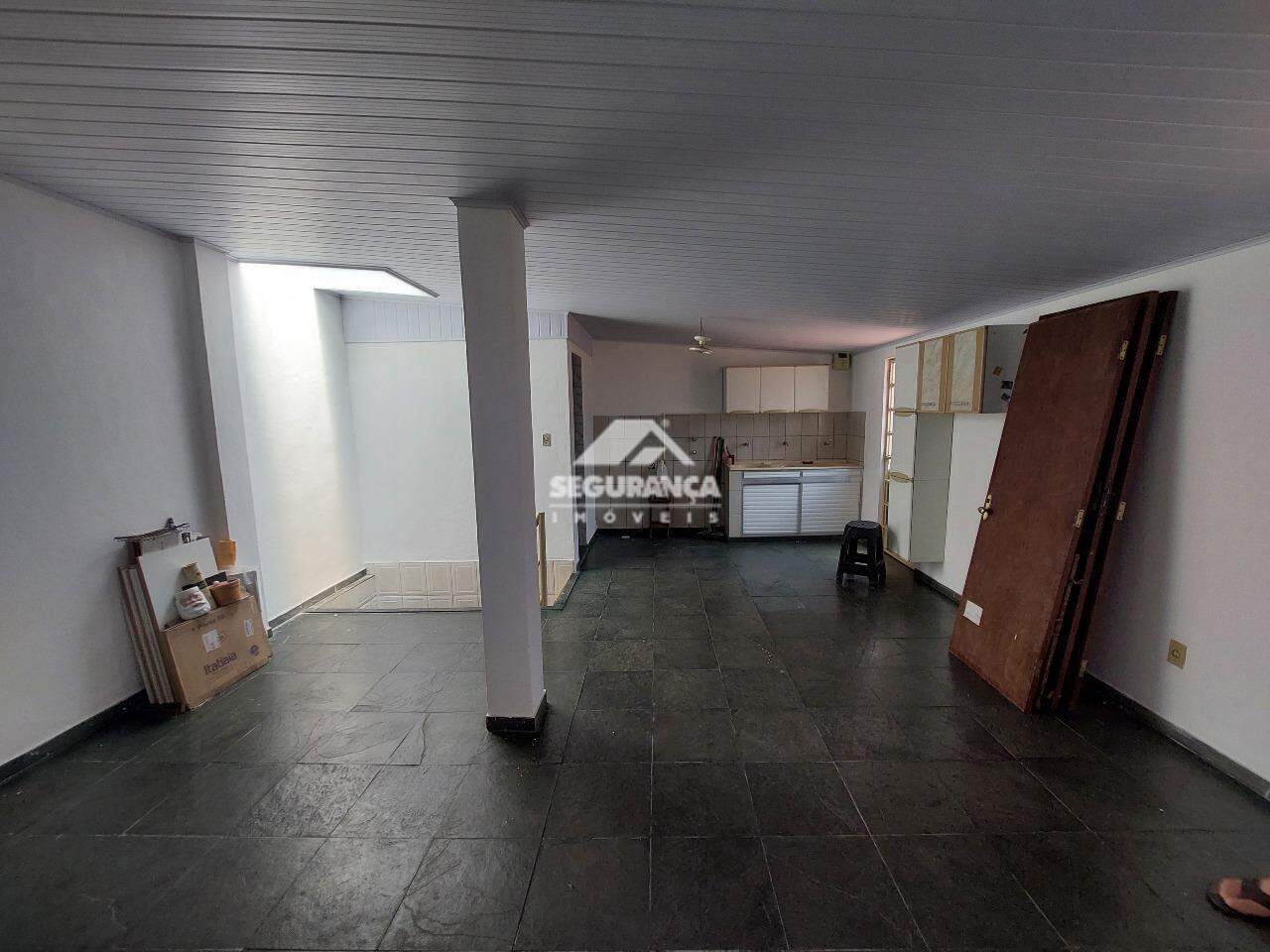 Casa para aluguel no Centro: ÁREA DE SERVIÇO