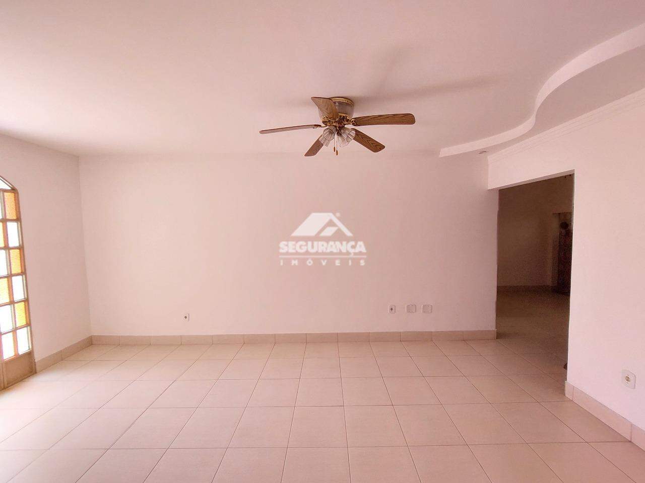 Casa para aluguel no Centro: SALA (1)