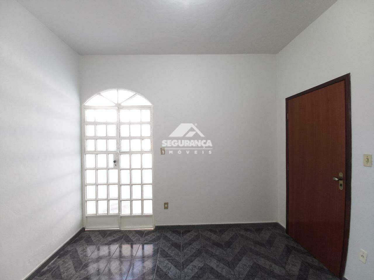 Apartamento para aluguel no Esperança: QUARTO SOCIAL 02
