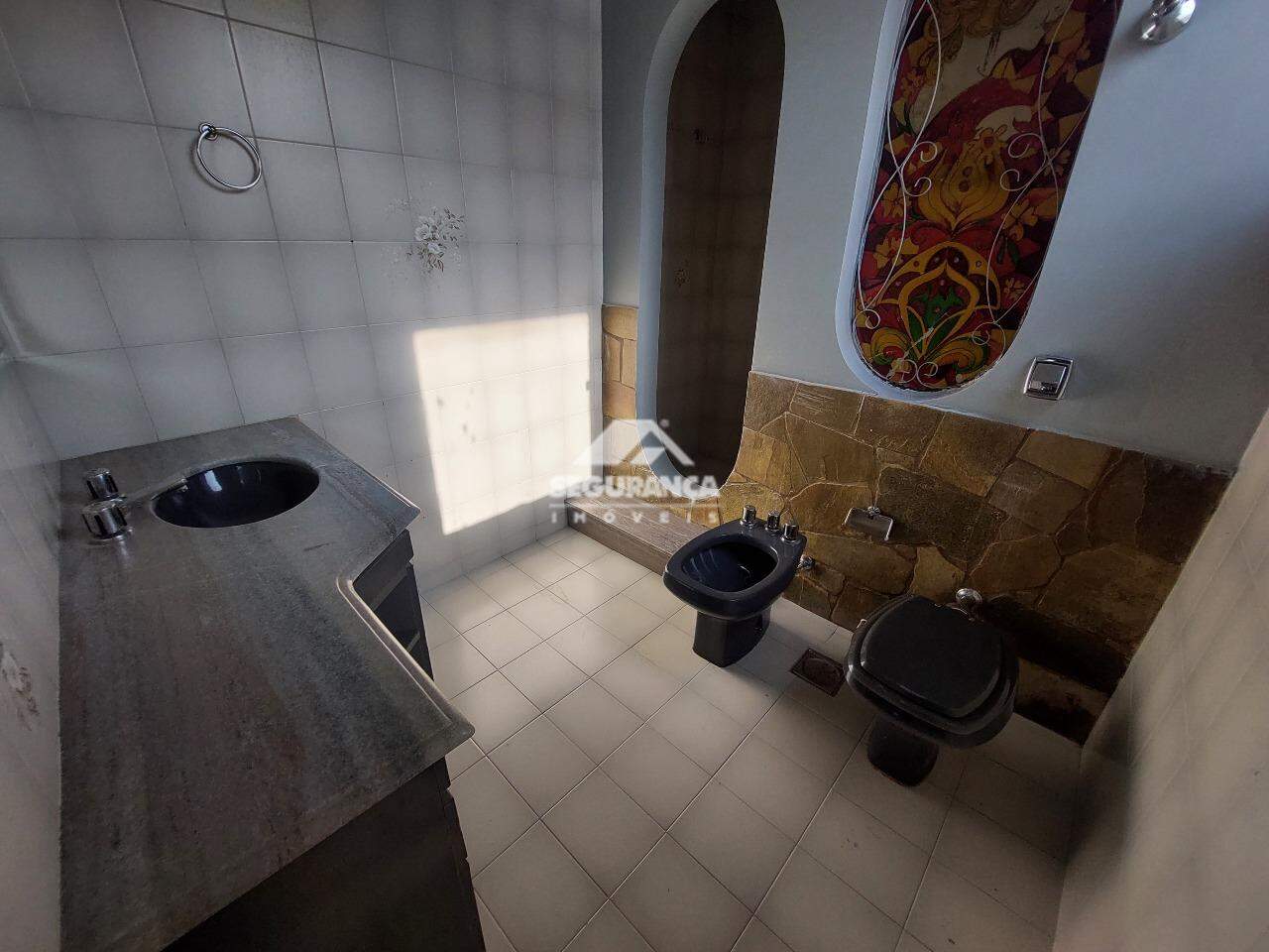 Apartamento para aluguel no Ilha dos Araújos: BANHEIRO SUITE