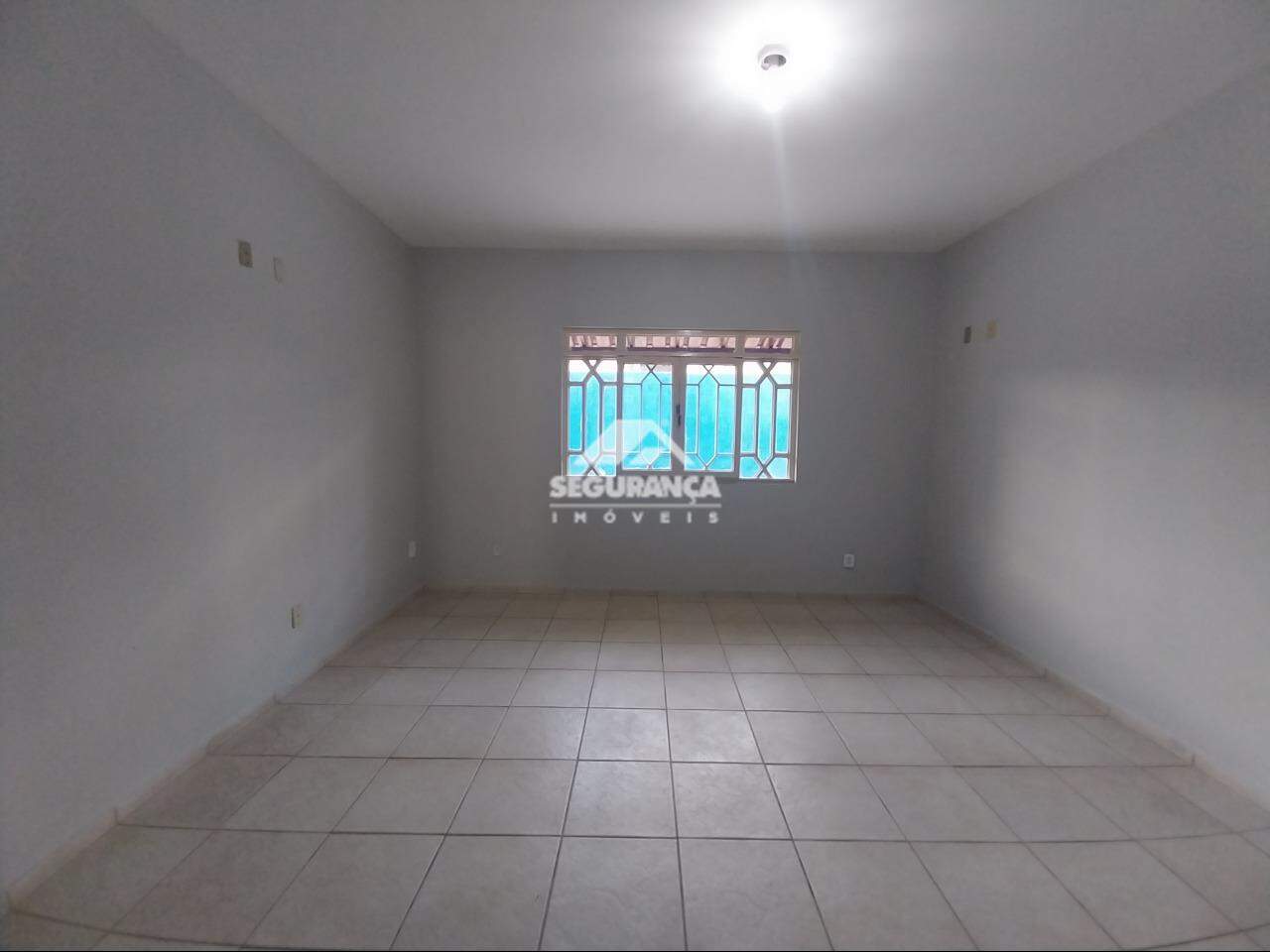 Casa para aluguel no GRA DUQUESA: QUARTO (2)