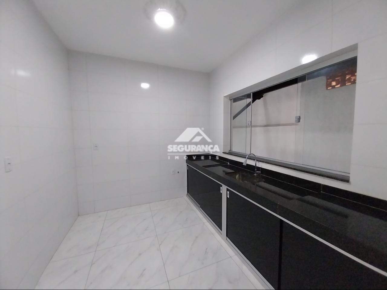 Casa para aluguel no Jardim Pérola: COZINHA