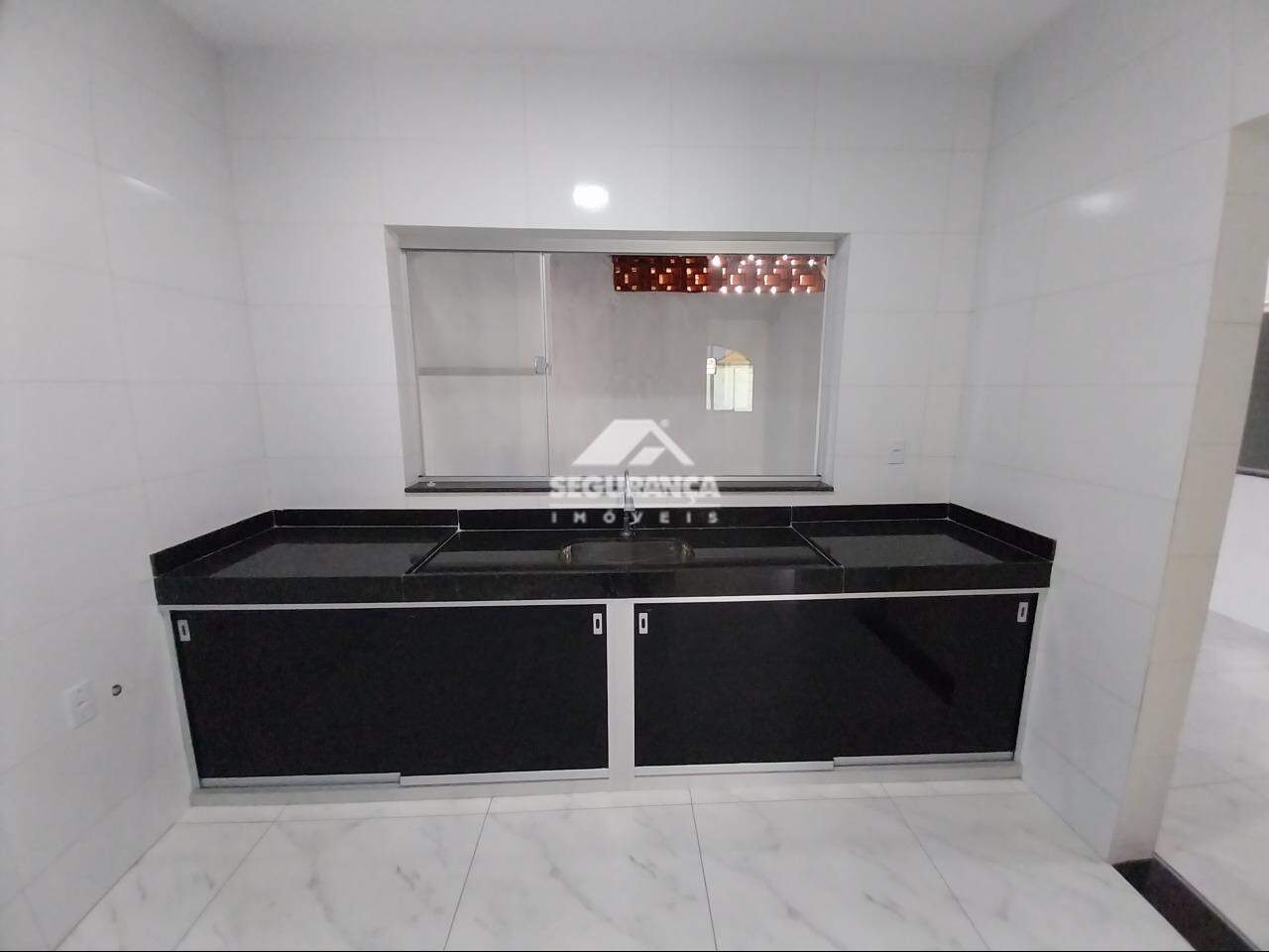 Casa para aluguel no Jardim Pérola: COZINHA