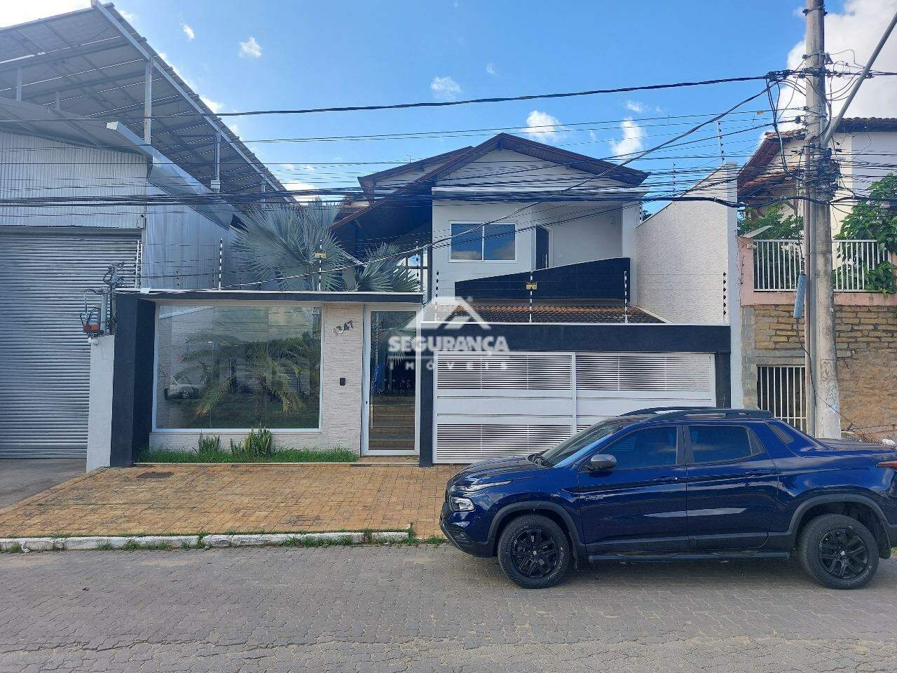 Casa para alugar - VILA ISA, GOVERNADOR VALADARES - MG 526,5m² | 5 ...