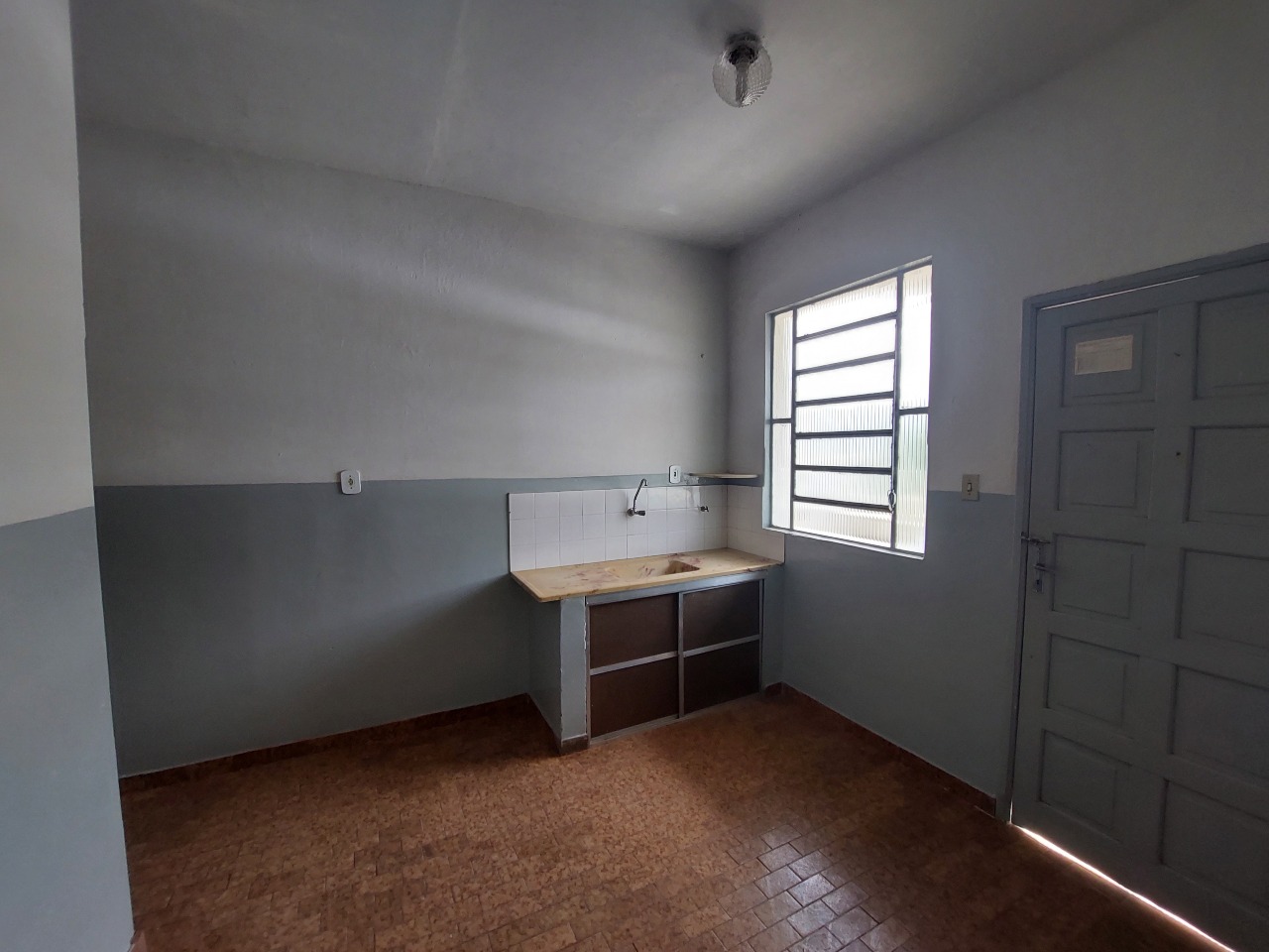 Apartamento para aluguel no VILA ISA: COZINHA