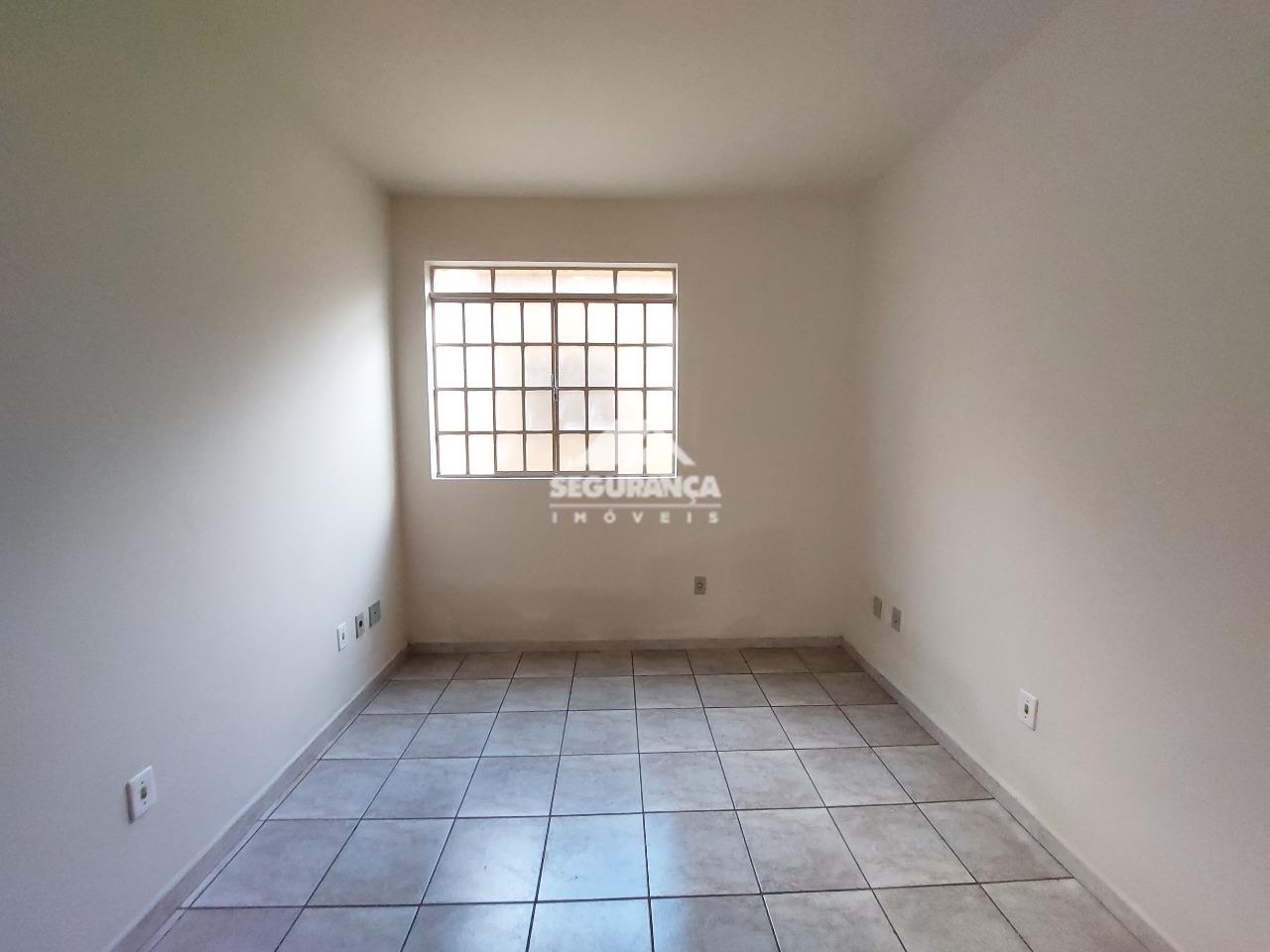 Casa para aluguel no São Pedro: QUARTO 01