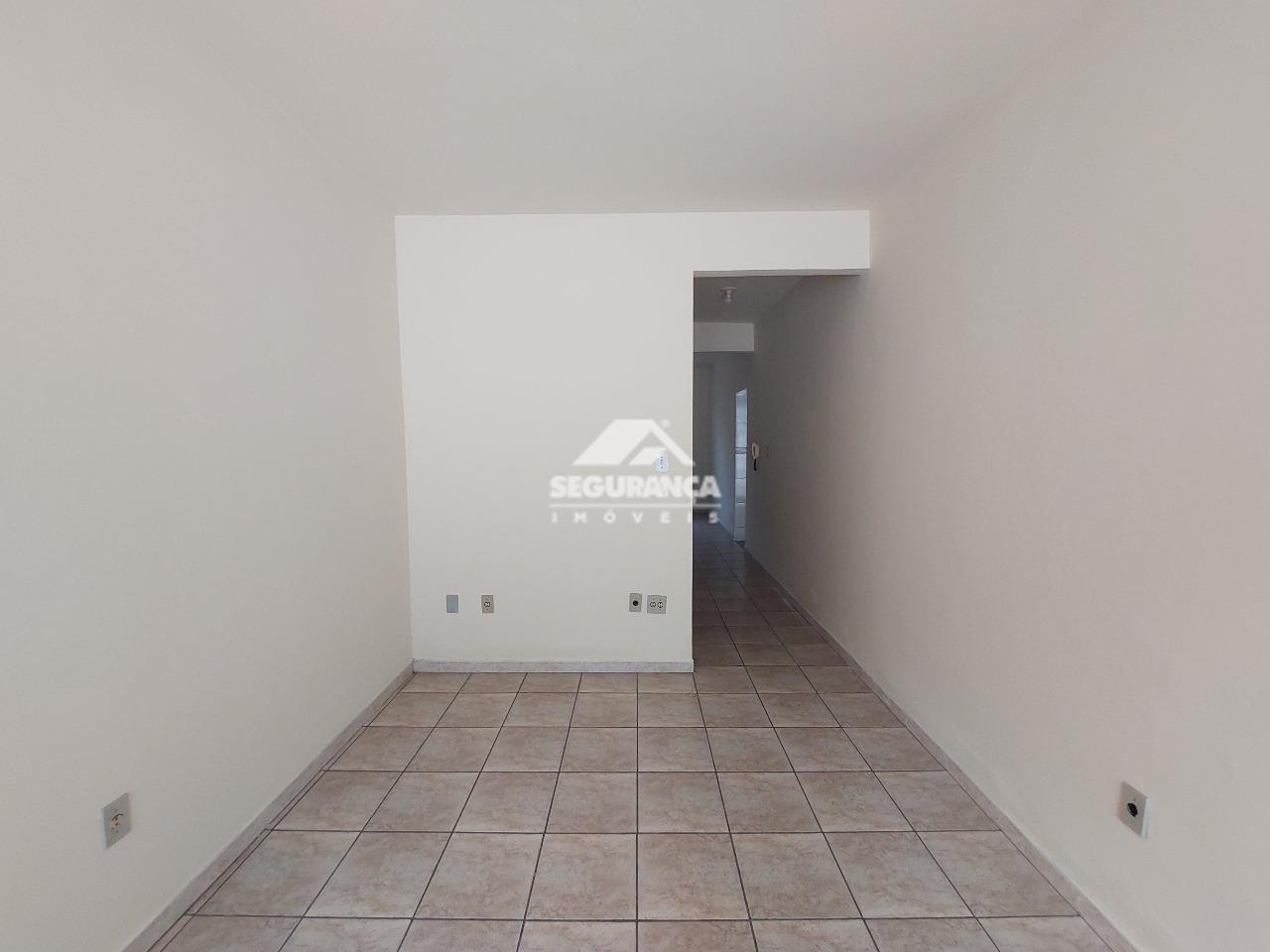 Casa para aluguel no São Pedro: SALA 